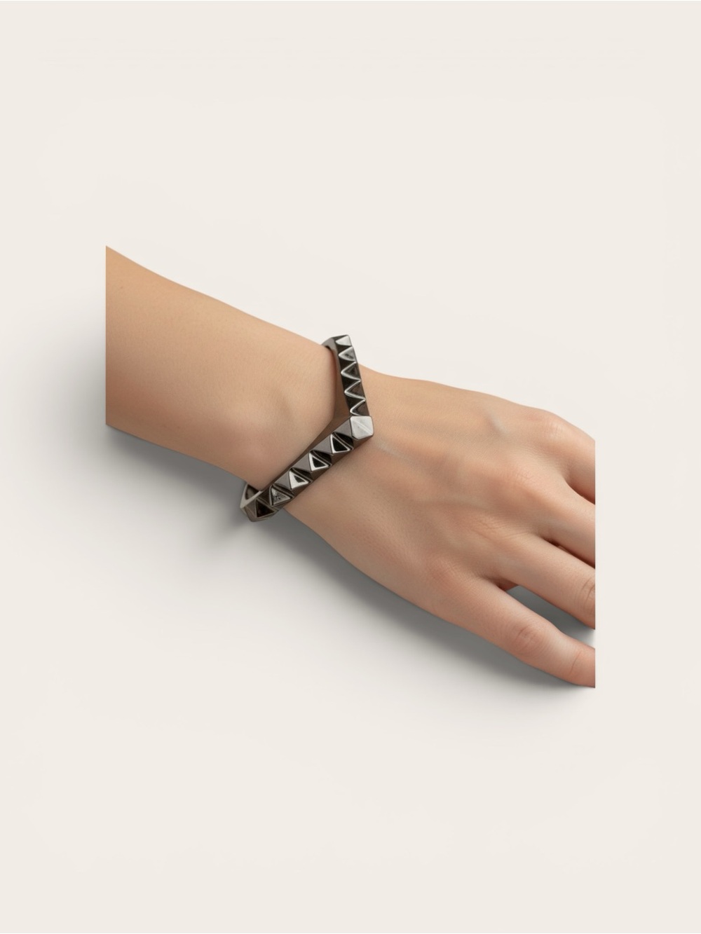 TOMTOM STATEMENT GUNMETAL GEOMETRIC CUFF BRACELET NWOT